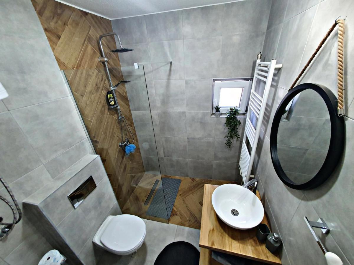Luxor Apartmani 2 Vrnjacka Banja Bagian luar foto