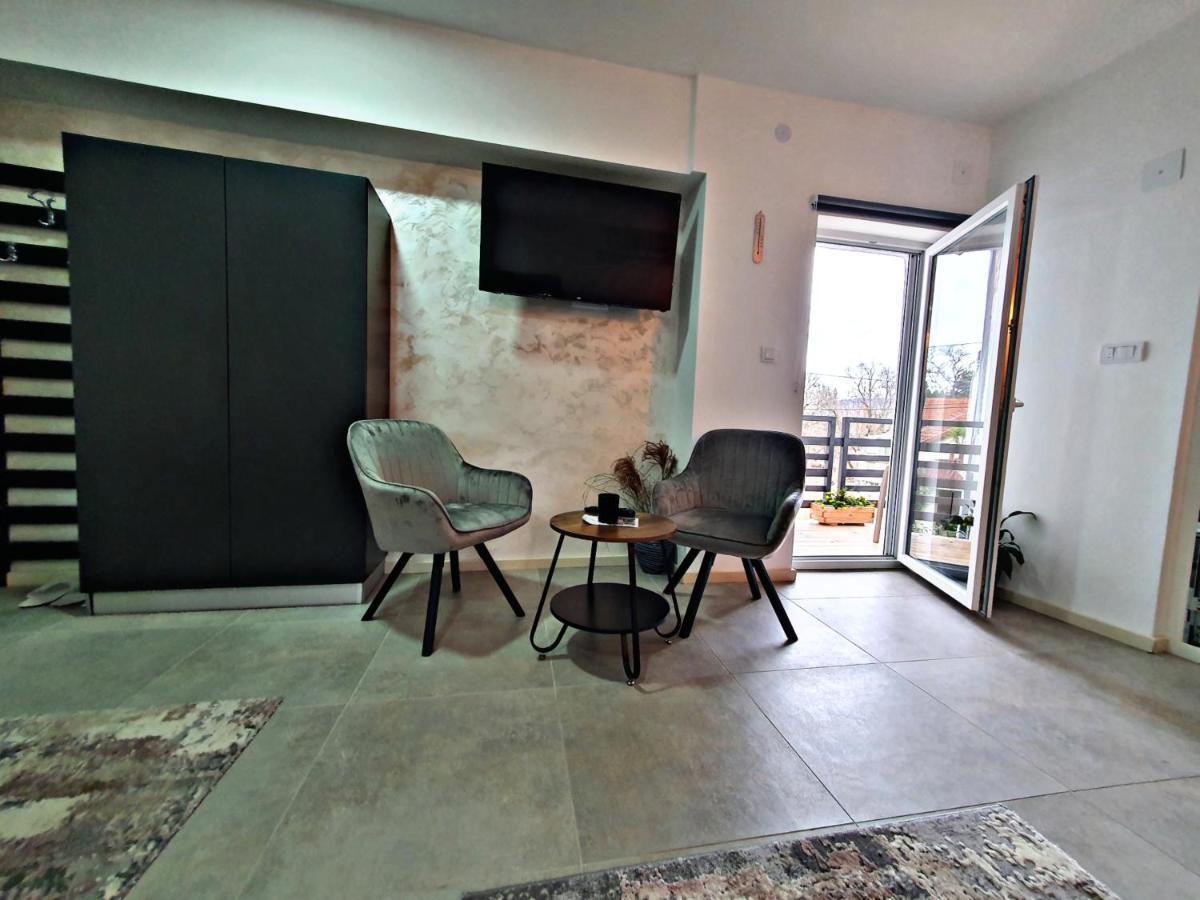 Luxor Apartmani 2 Vrnjacka Banja Bagian luar foto